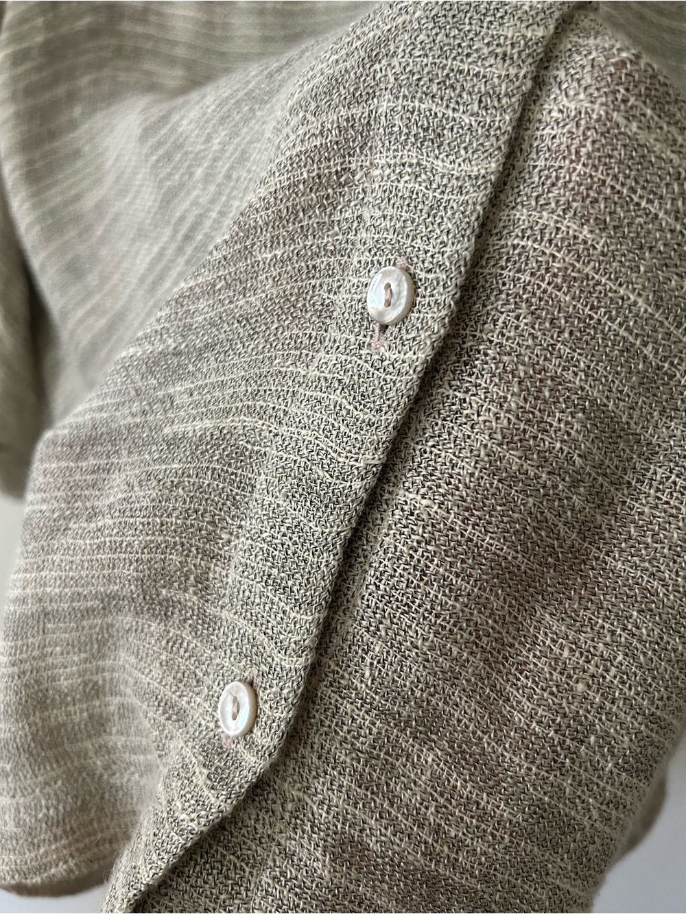 Eileen Fisher Organic Linen Boxy Cropped Button Down Shirt Top Small Minimalist - Picture 3 of 7